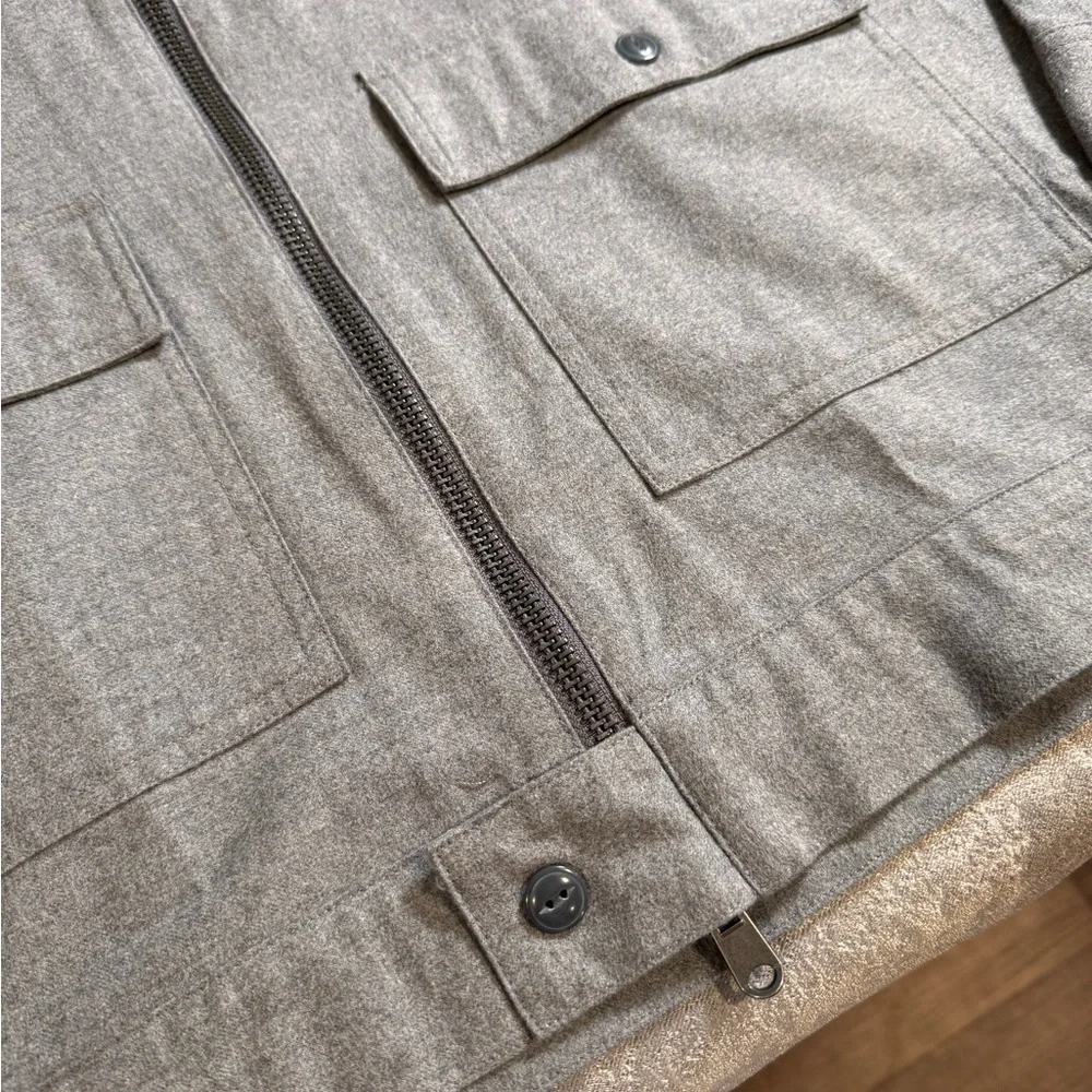 Express gray zip